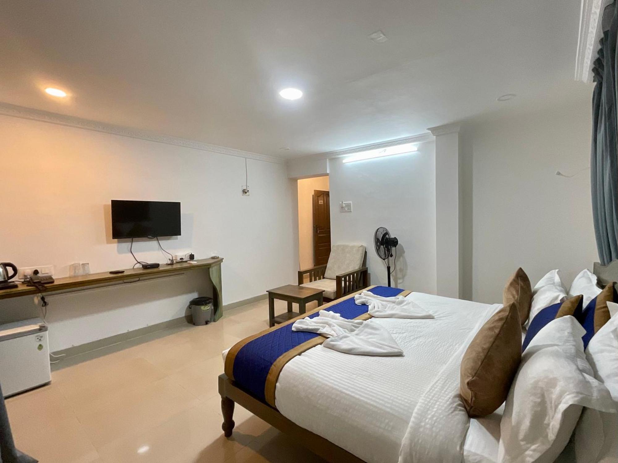 Nagas Hotel Satyavati 莫尔吉姆 外观 照片