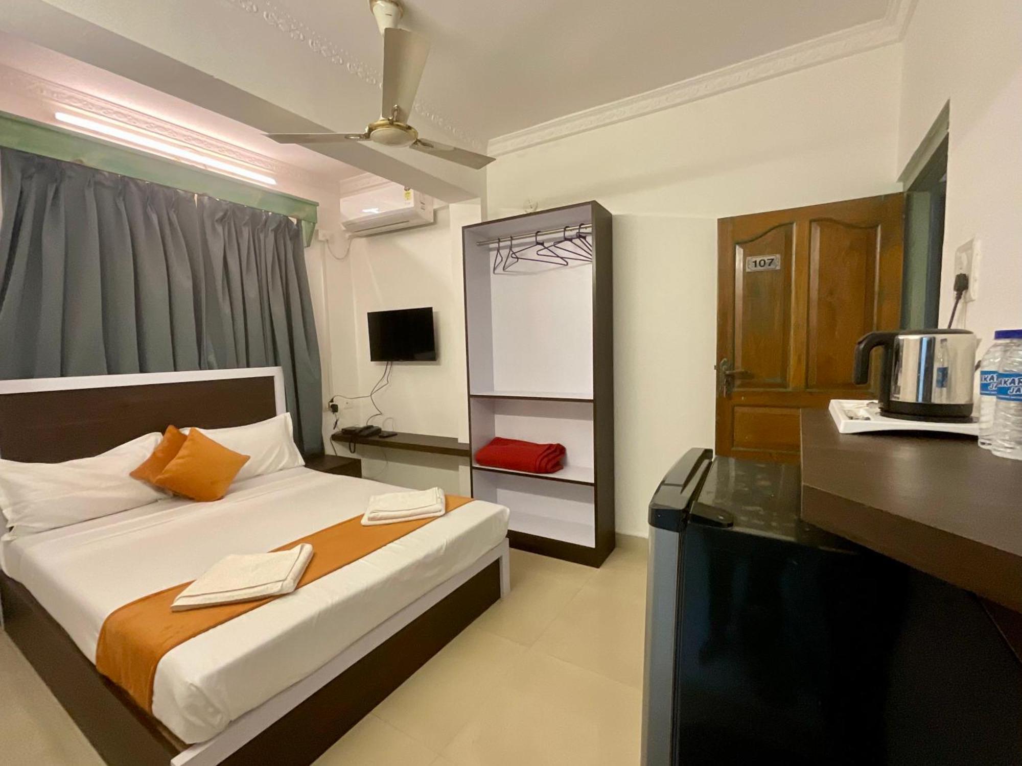 Nagas Hotel Satyavati 莫尔吉姆 外观 照片