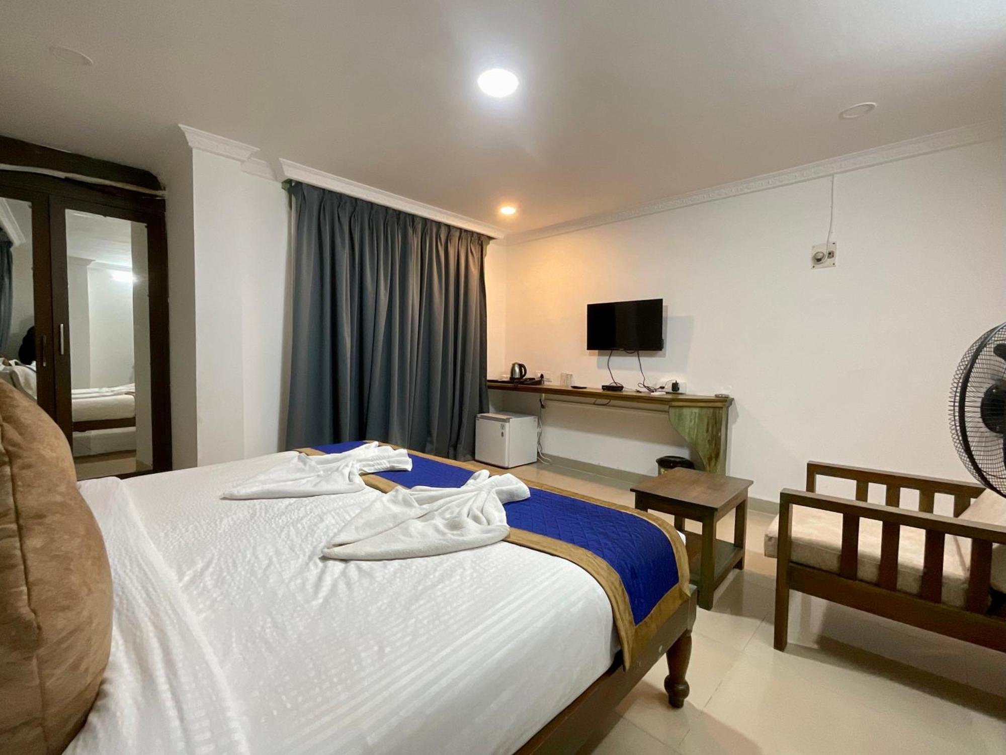 Nagas Hotel Satyavati 莫尔吉姆 外观 照片