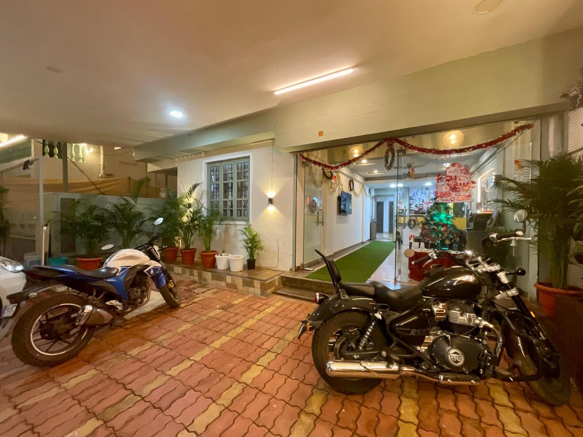 Nagas Hotel Satyavati 莫尔吉姆 外观 照片