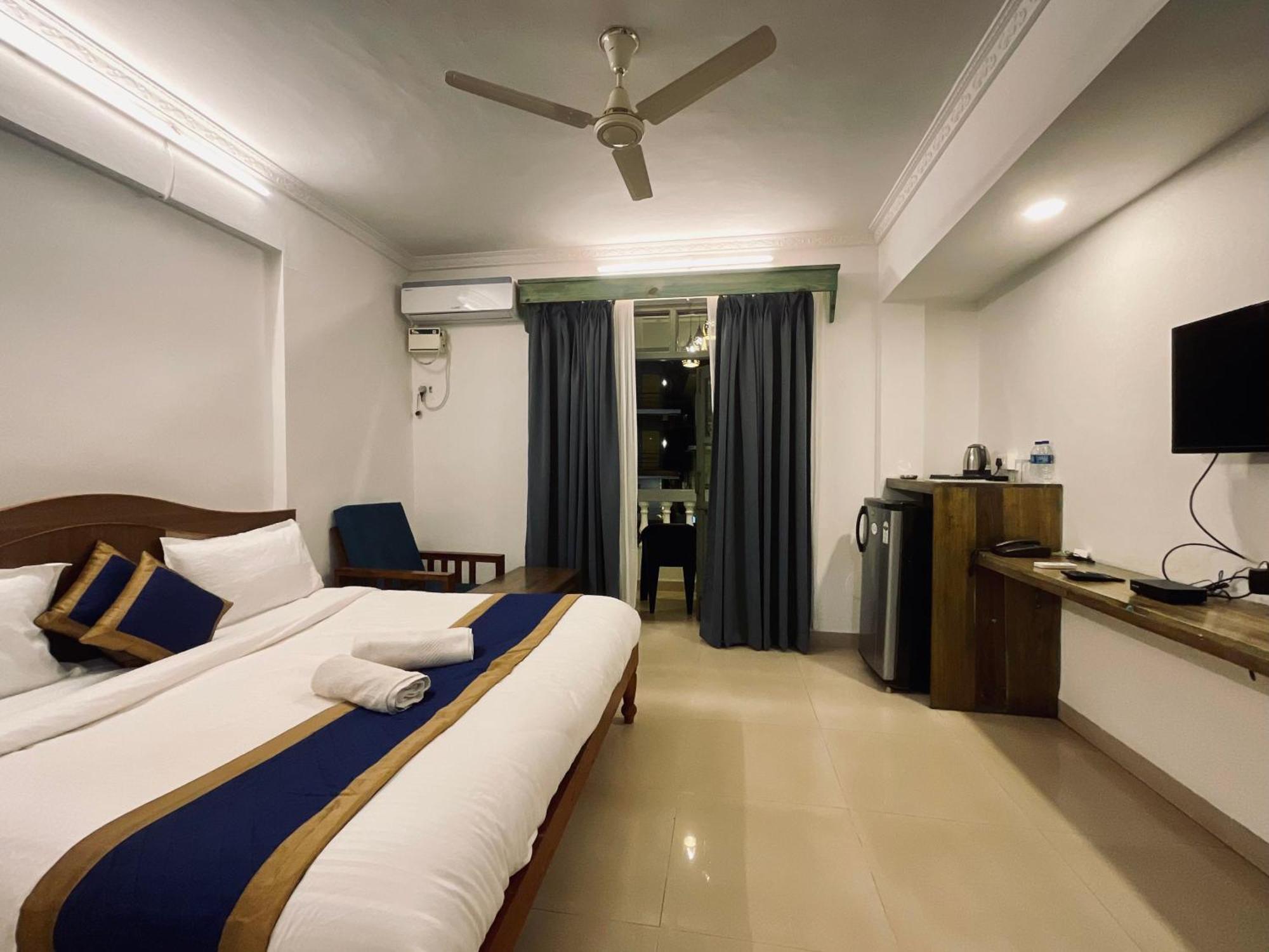 Nagas Hotel Satyavati 莫尔吉姆 外观 照片