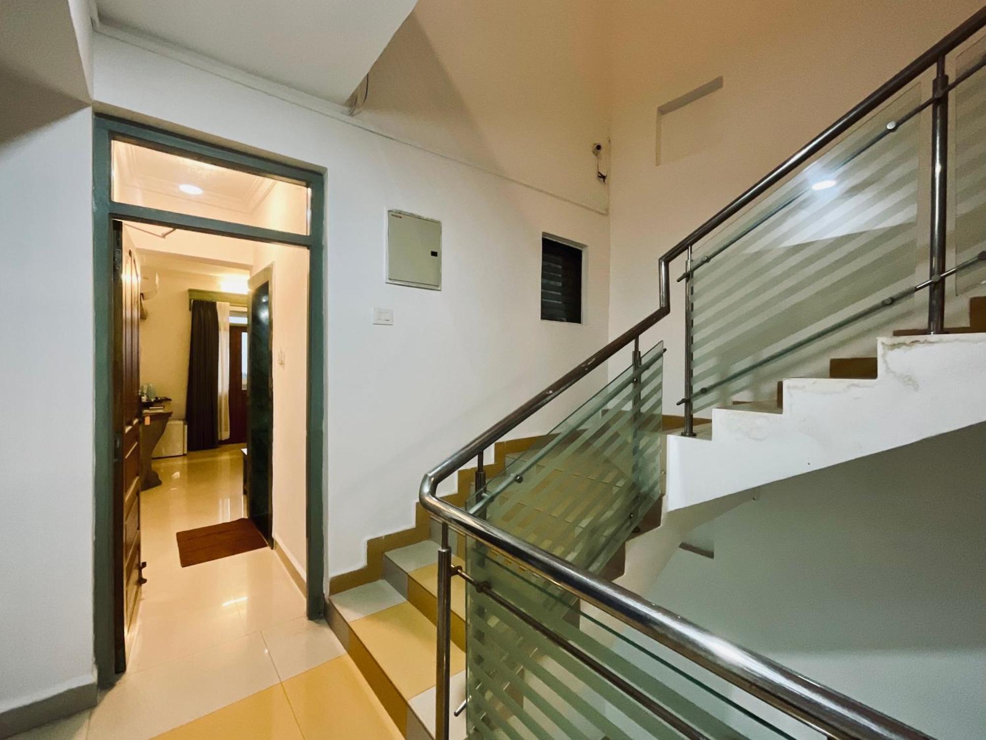 Nagas Hotel Satyavati 莫尔吉姆 外观 照片